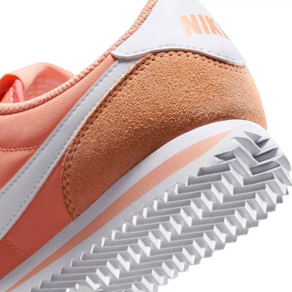 Nike Cortez TXT GS Apricot Agate Orange White IF1615-800 Size 7Y = 8.5 Women's - Picture 4 of 6